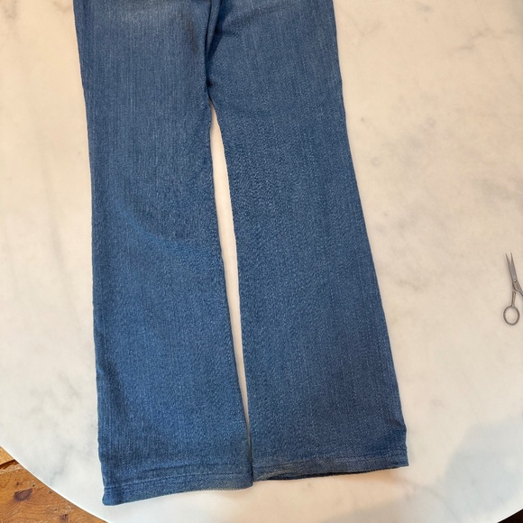 Joe’s Women’s Jeans, Size 31 X 32” inseam, in great condition, 90% Cotton - Picture 8 of 11